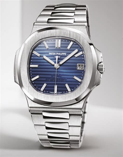 patek philippe 40th anniversary 5711